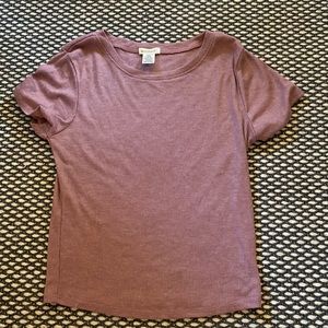 Ribbed and soft crop top!